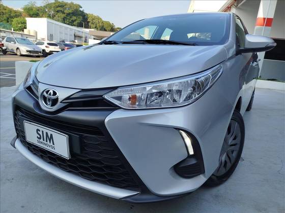 TOYOTA YARIS 1.5 16V FLEX SEDAN XL MULTIDRIVE TOYOTA YARIS 1.5 16V FLEX SEDAN XL MULTIDRIVE